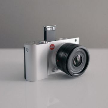 Afbeeldingen van Leica T Mirrorless Digital Camera